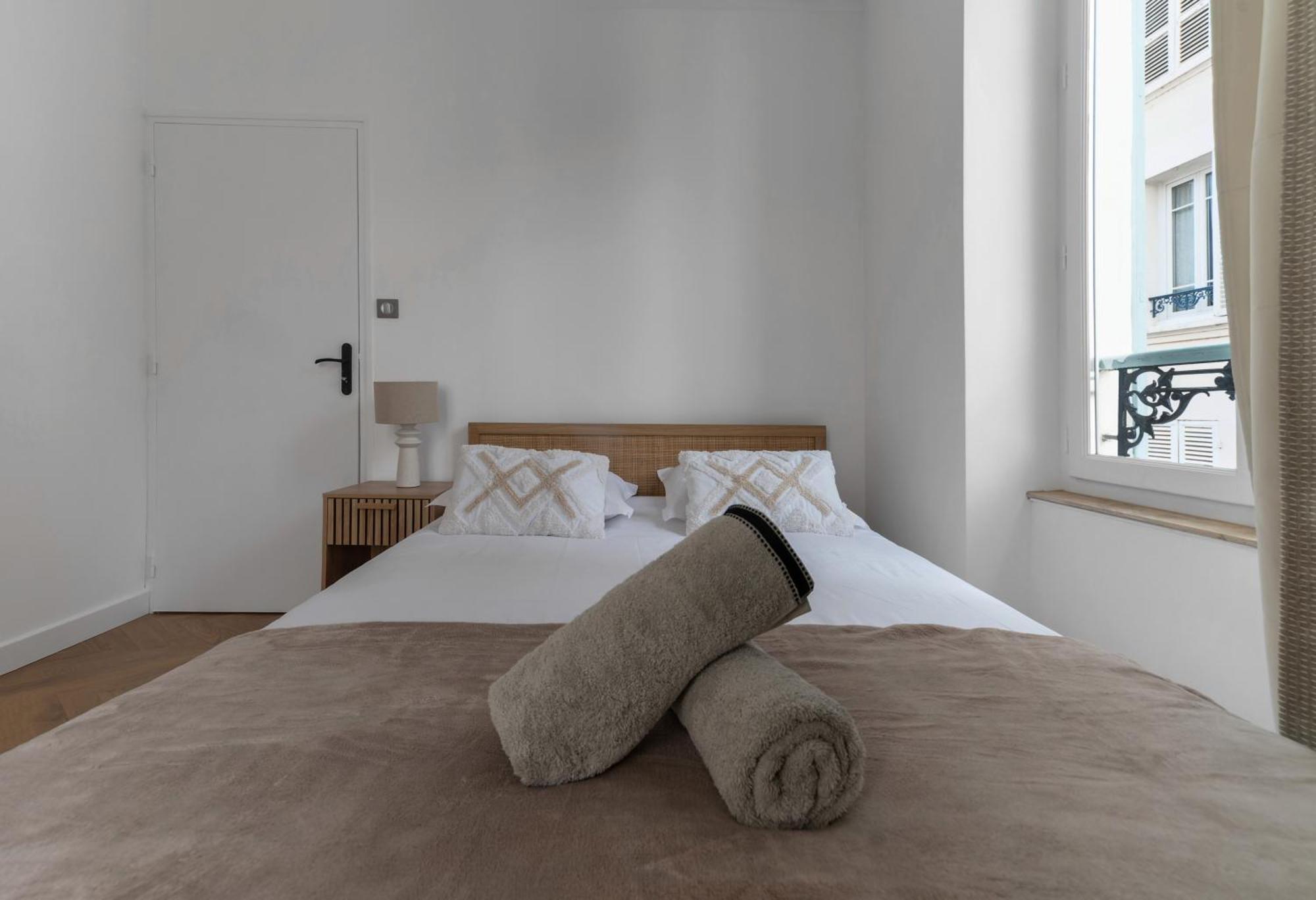 Residence Serbie - Appartements Design Et Climatises En Centre Ville Vichy Exterior foto